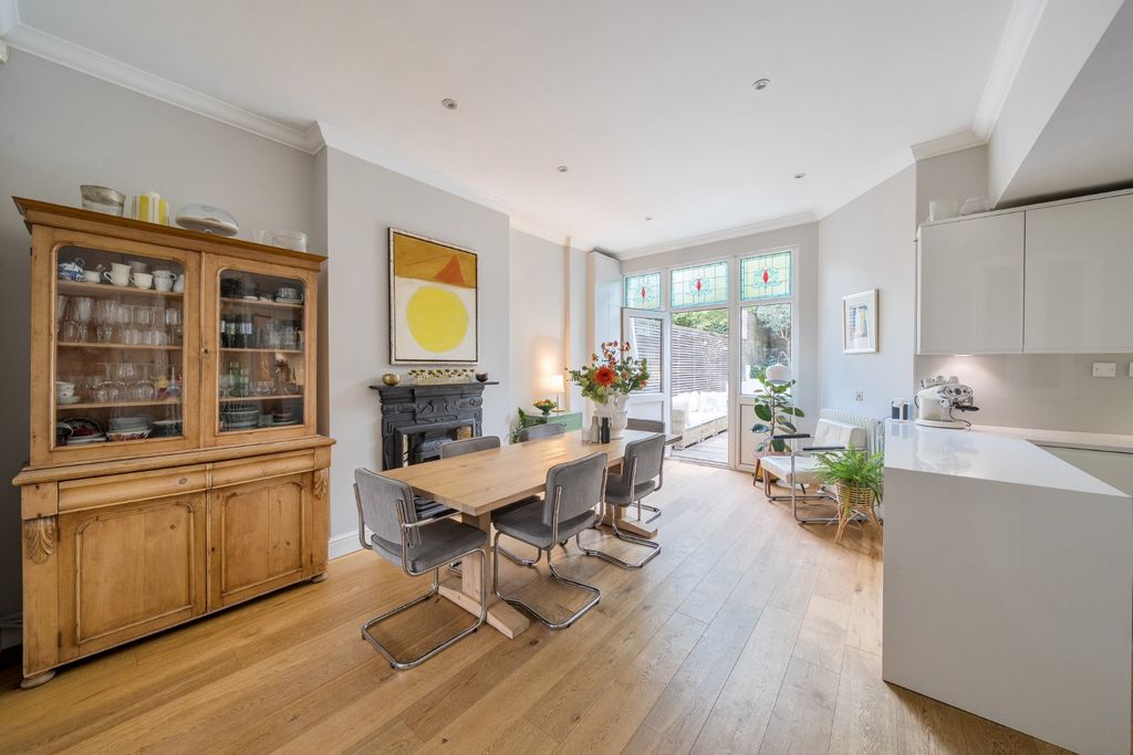 Property photo 3 of 20 Picture No. 09