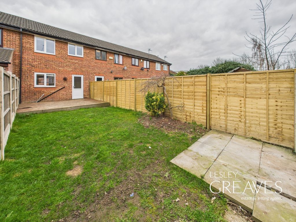 Property photo 3 of 17 Garden