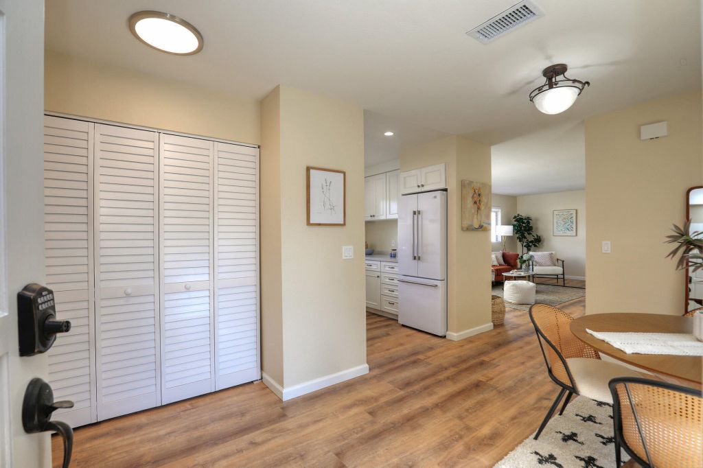 Property photo 2 of 10 <Alttext/>