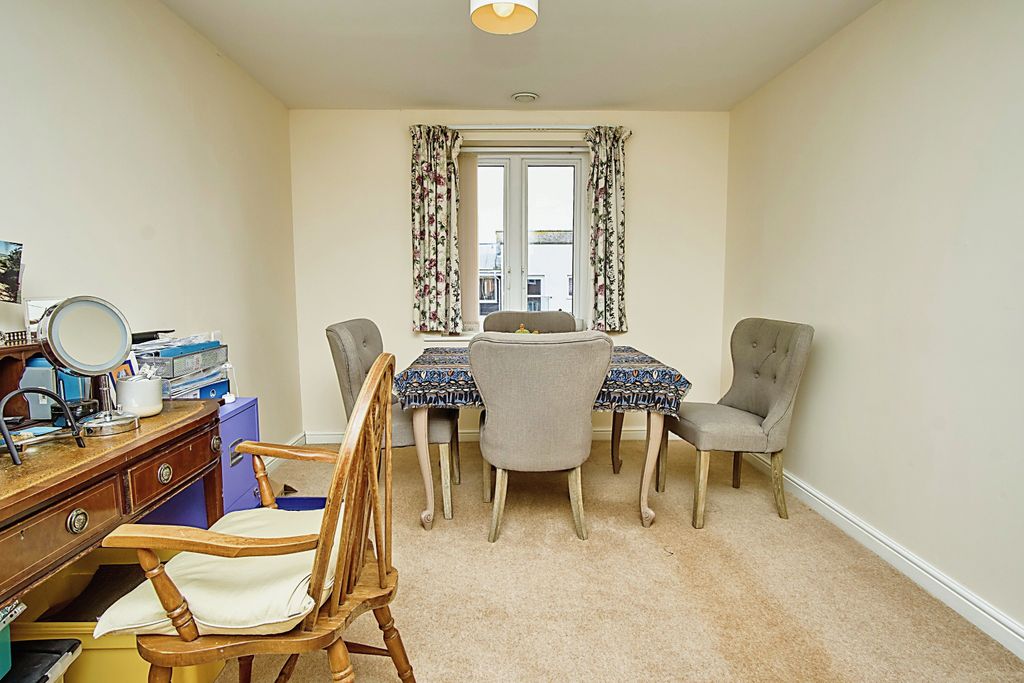 Property photo 1 of 15 Bedroom/Dining Room