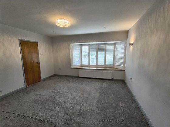 Property photo 3 of 14 Img_20260814_153605698_Hdr