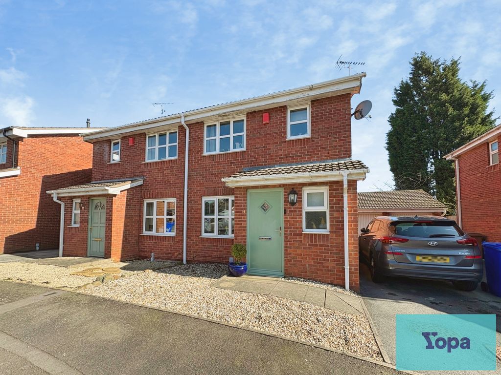 Property photo 1 of 17 Front