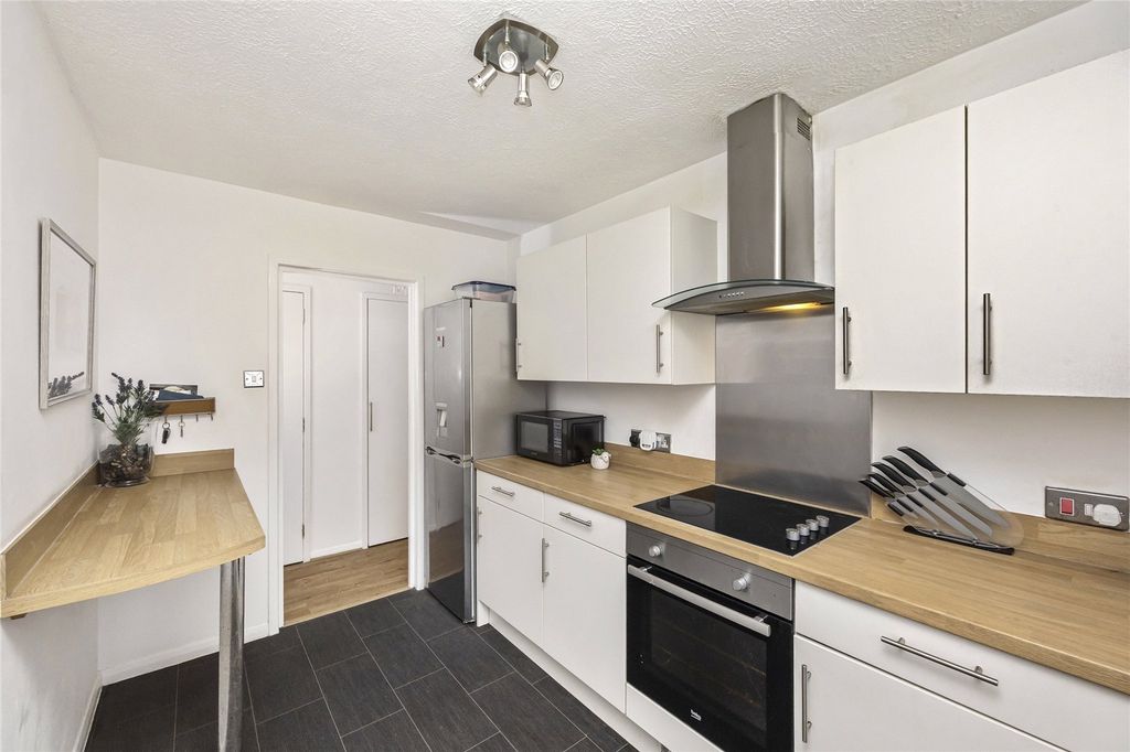 Property photo 3 of 11 Picture No. 06