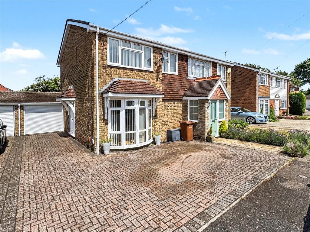 Property photo 1 of 31 Picture No. 02