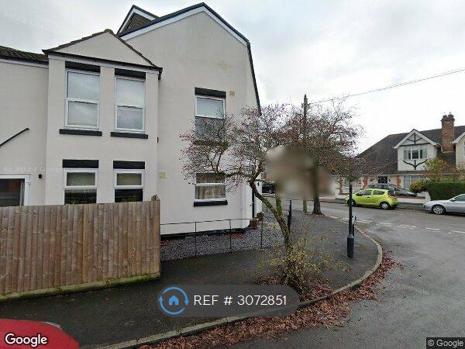 Property photo 2 of 11