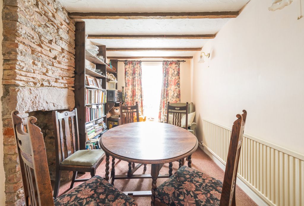 Property photo 3 of 23 Dining Room