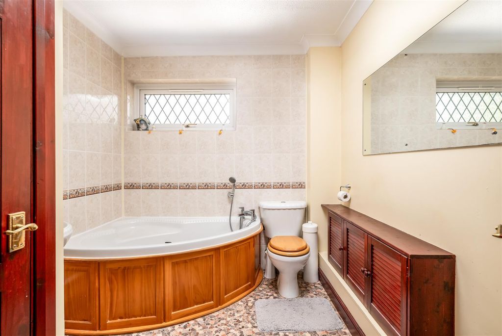 Additional image 17 of 4 bed detached house for saleRenhold Road, Wilden MK44