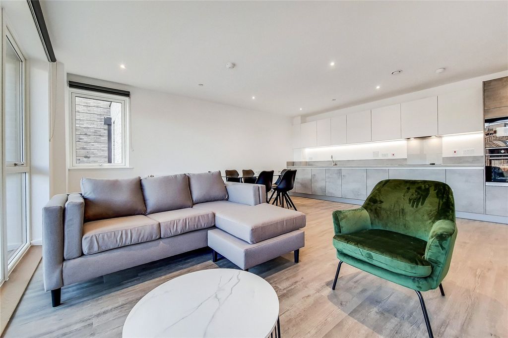 Property photo 2 of 30 Picture No. 29