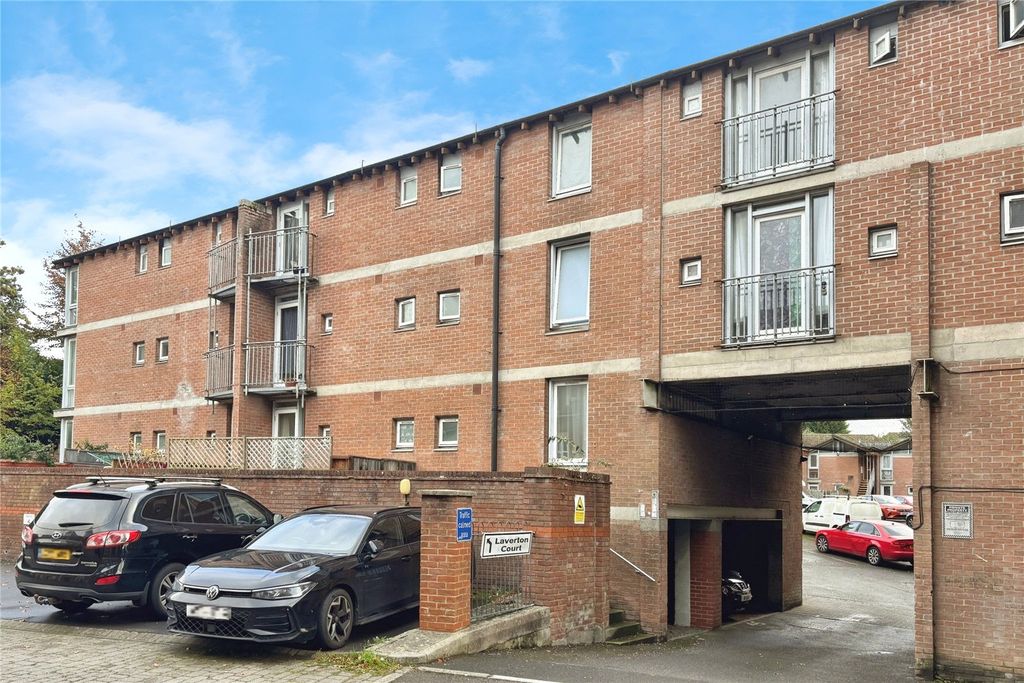 Property photo 1 of 8 Picture No. 11