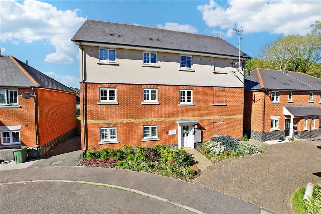 Property photo 1 of 10 External (Web)