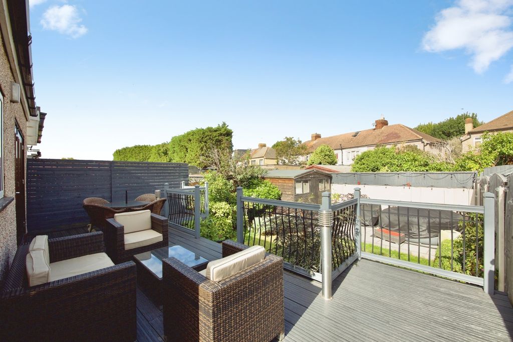 Property photo 2 of 17 Pbox-Img.Jpg