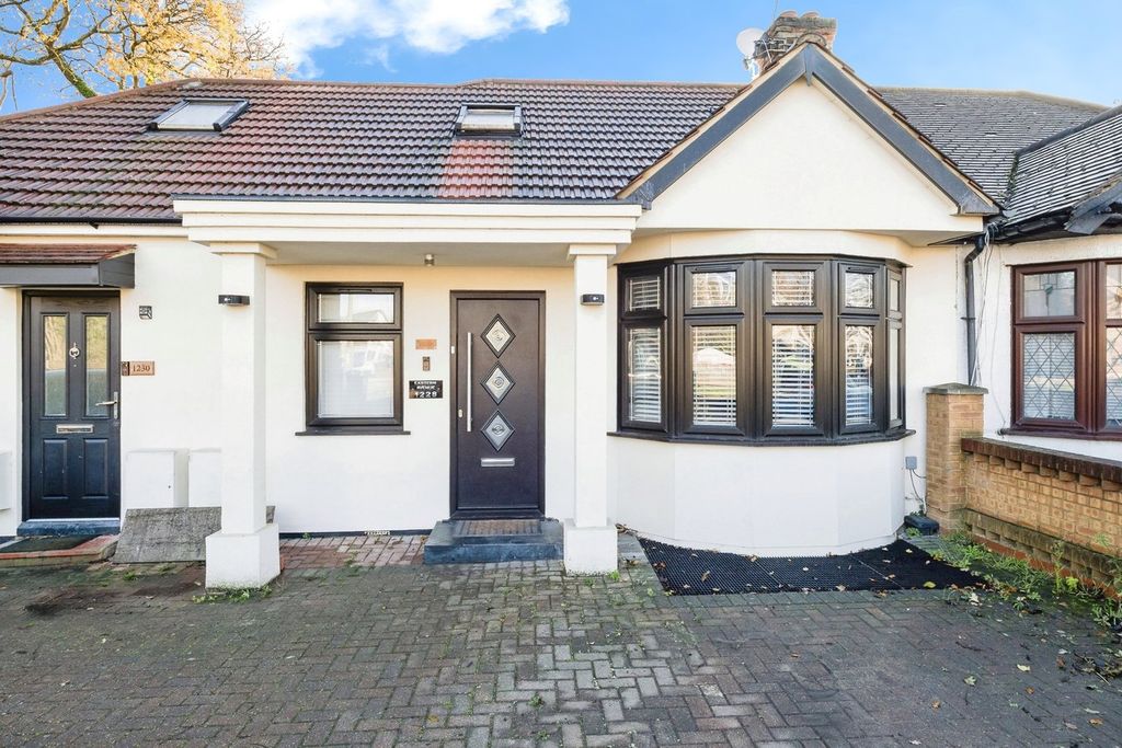 Property photo 1 of 25