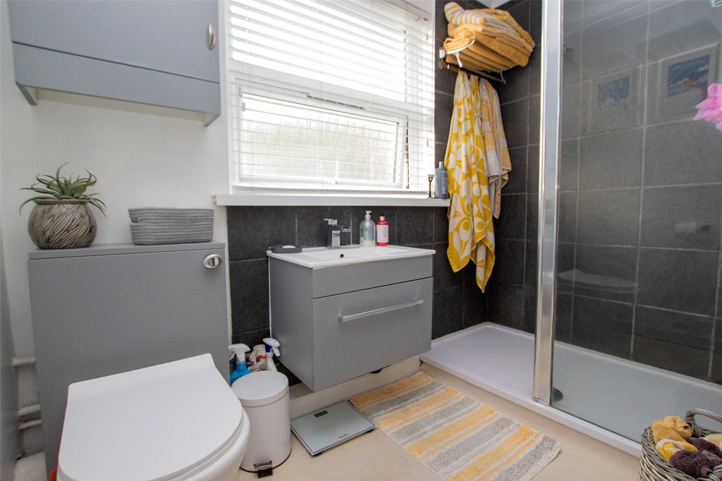 Property photo 3 of 16 Picture No. 44