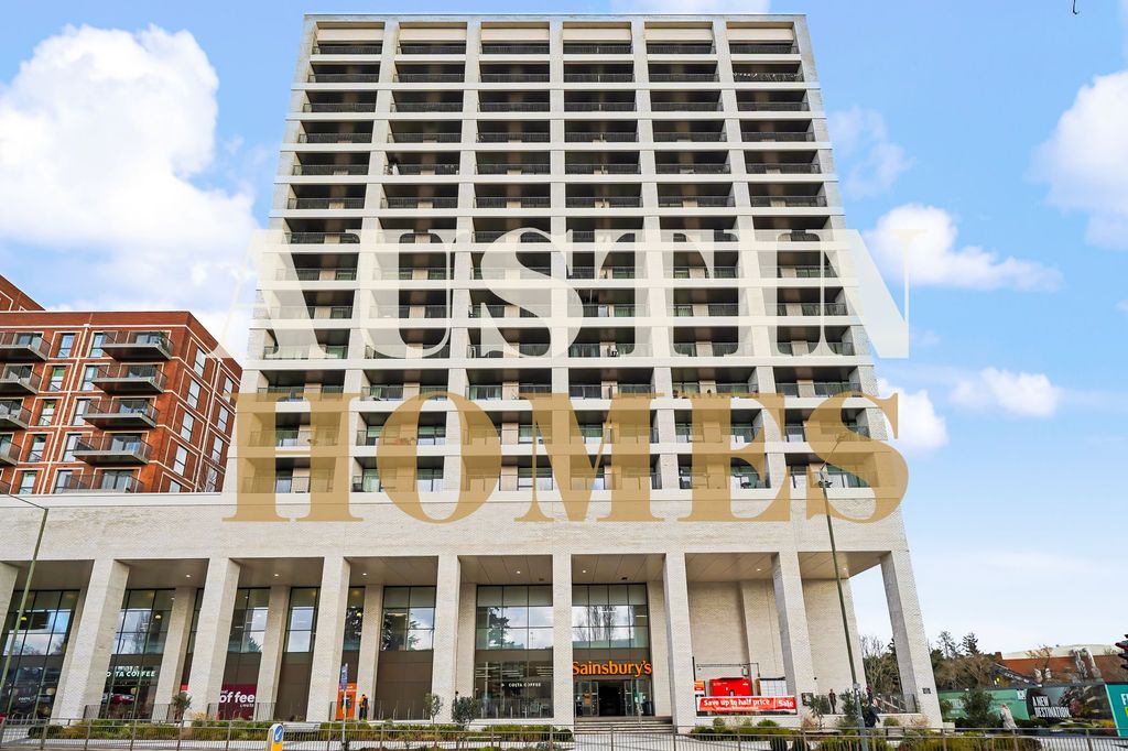 Property photo 1 of 13