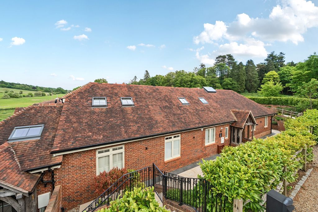 Property photo 1 of 71 1455378-6-69Fe10E...