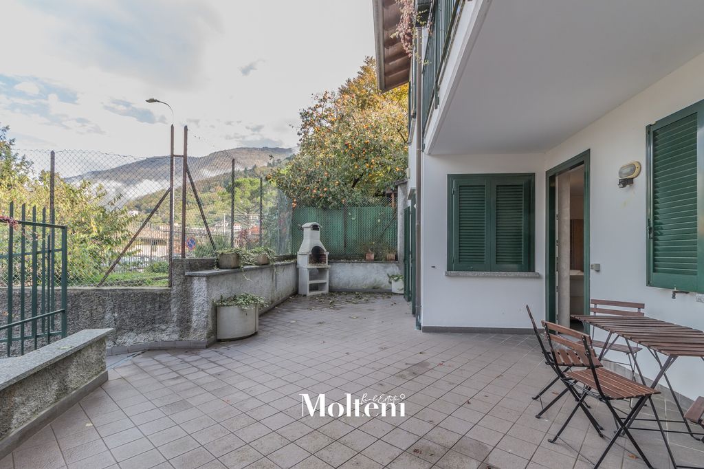 Property photo 2 of 28