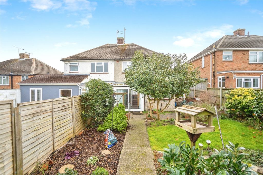 Property photo 2 of 18 Picture No. 01