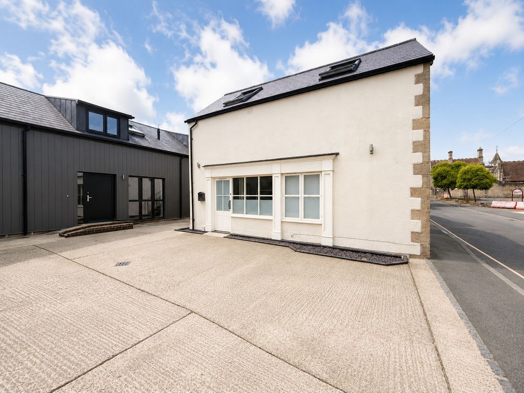Property photo 1 of 6 Picture No. 11
