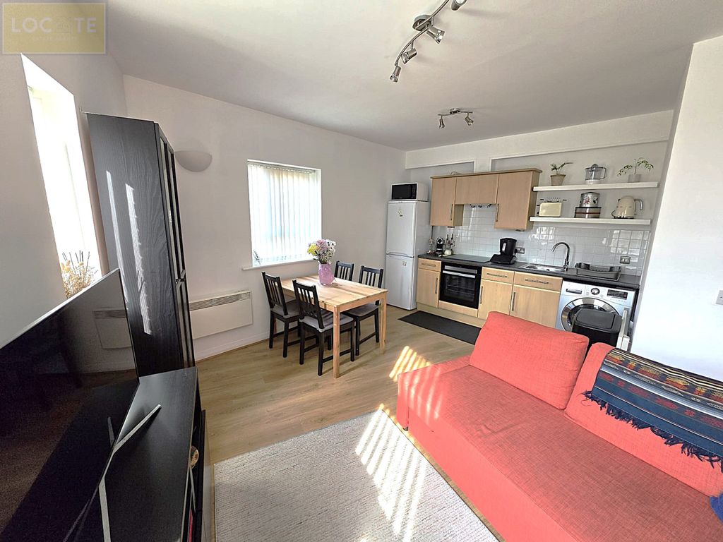 Property photo 2 of 7 Img_4545.Jpeg