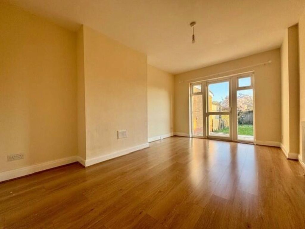 Property photo 2 of 13 Picture No. 06