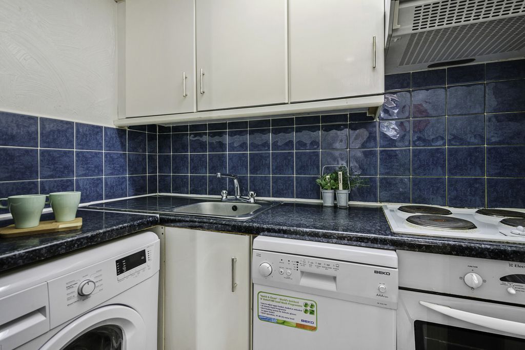 Property photo 3 of 4 Property Photo