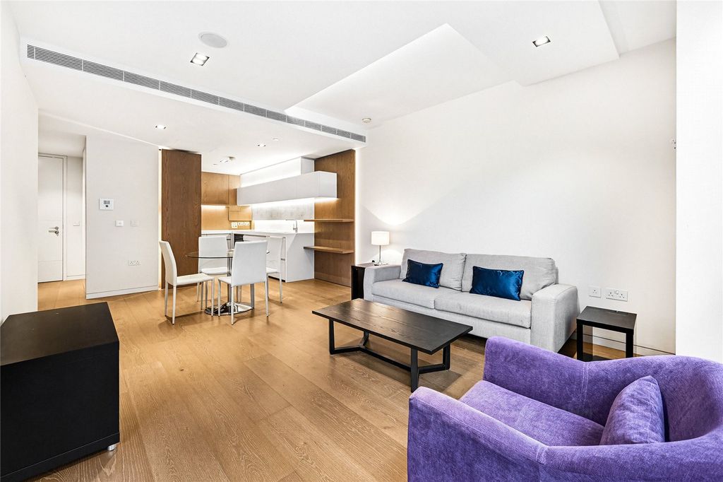 Property photo 2 of 10 Reception Room