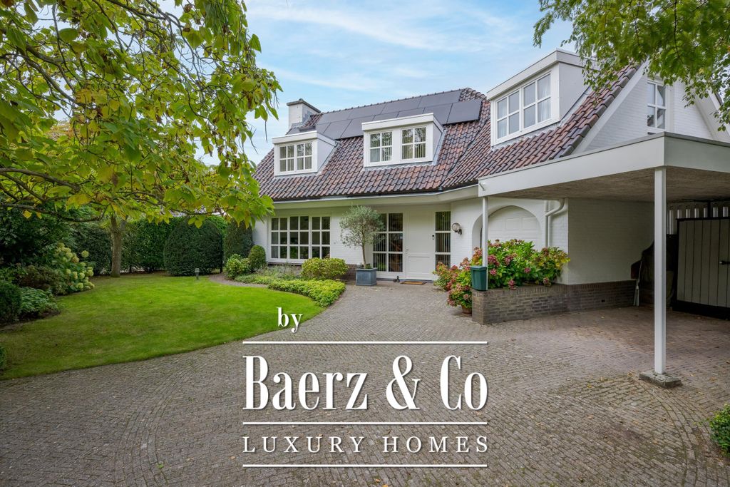 Property photo 1 of 53