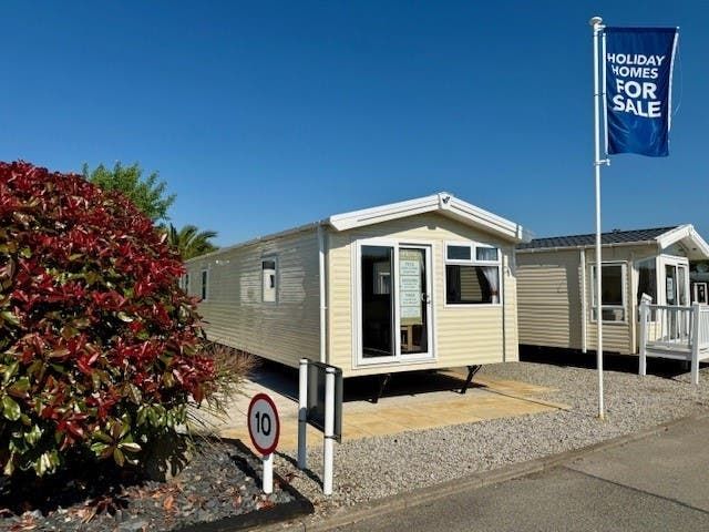 Property photo 1 of 7 - Willerby Rio For Sale