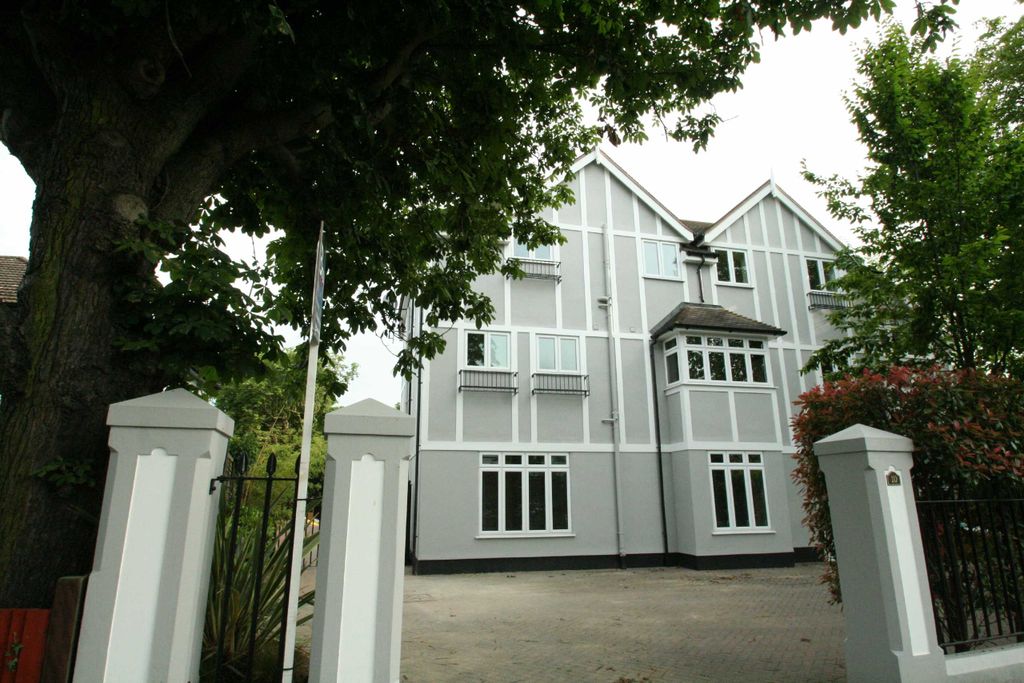 Property photo 2 of 6 External