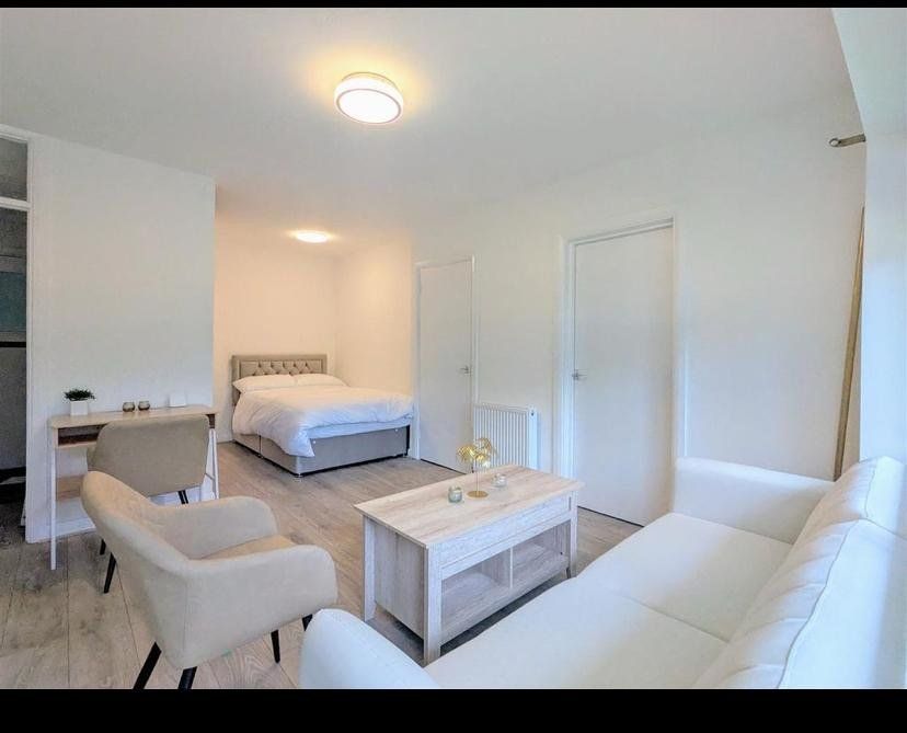 Property photo 2 of 7 Picture No. 06