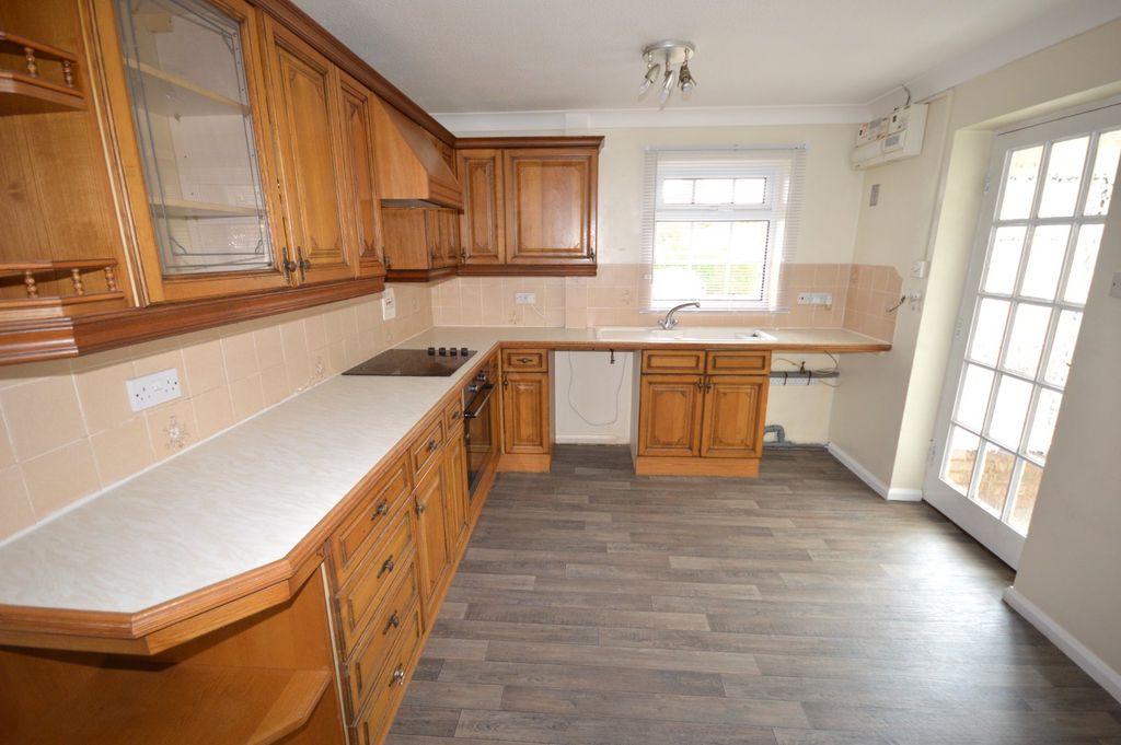 Property photo 1 of 17 Picture No. 09