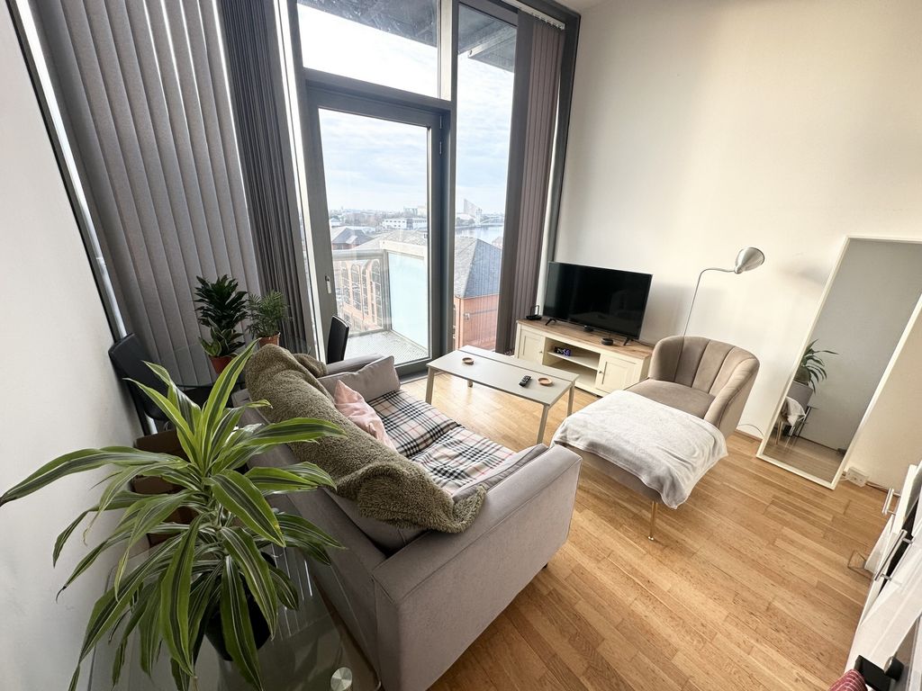 Property photo 1 of 16 Photo 2