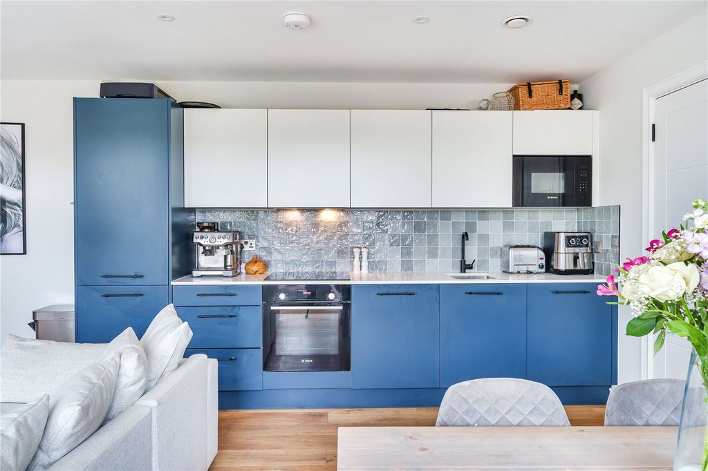 Property photo 2 of 13 Kitchen