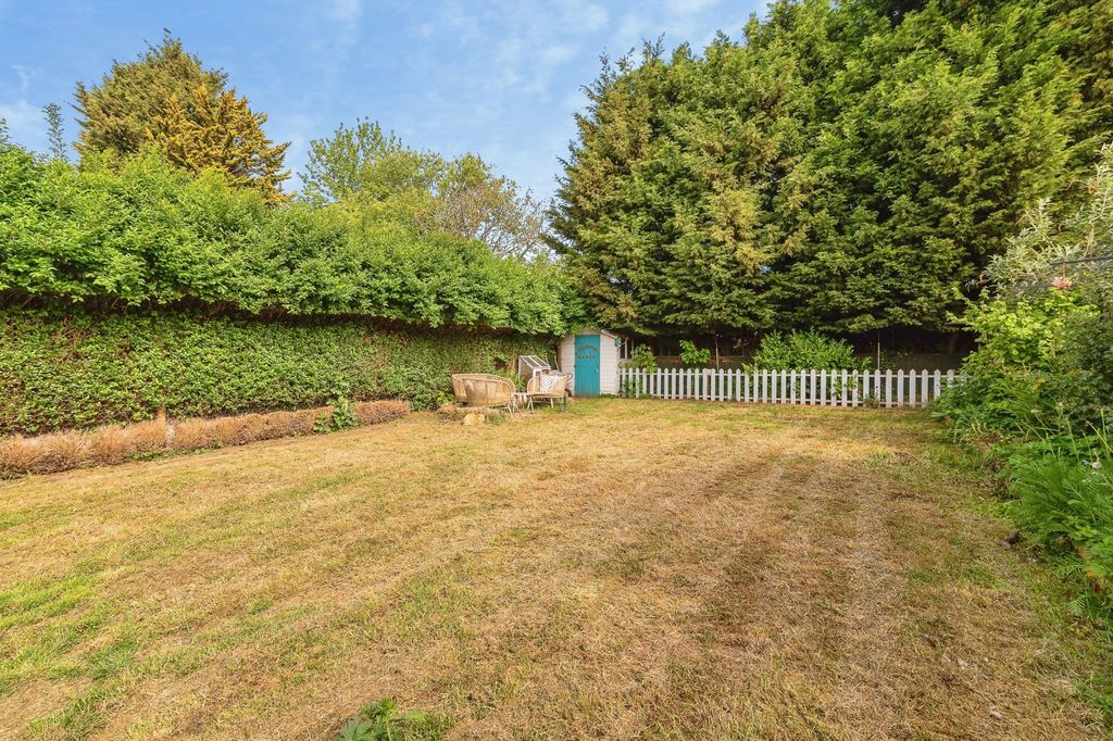 Property photo 2 of 20 Pbox-Img.Jpg
