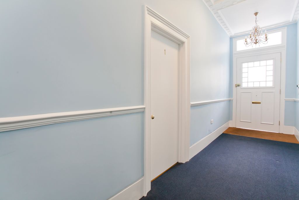 Property photo 2 of 5 Hallway
