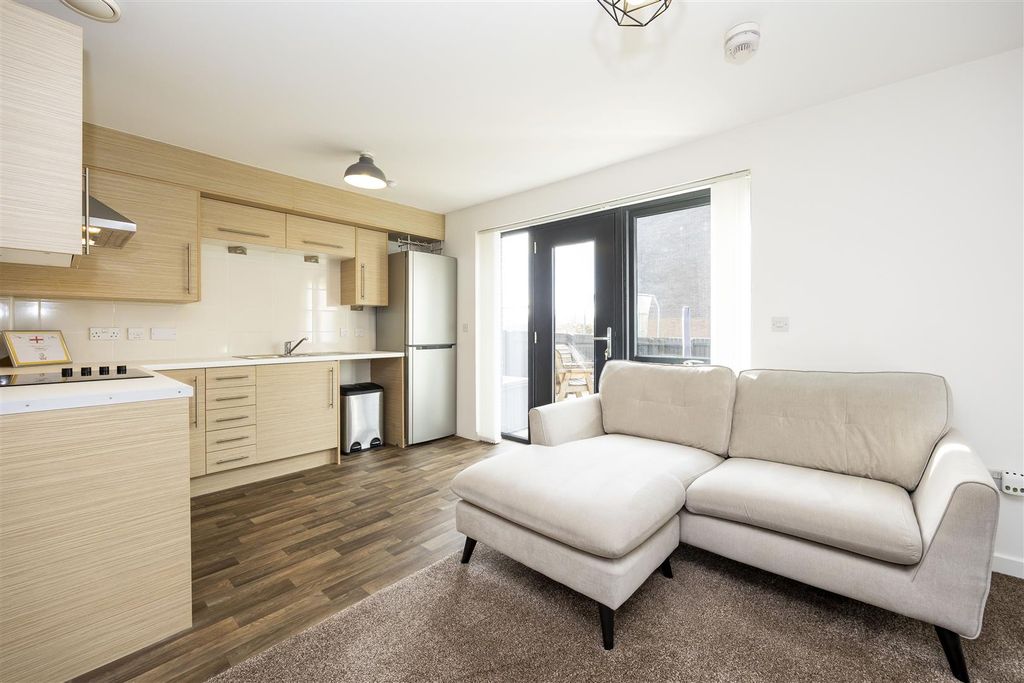 Property photo 2 of 14 8_Manchester_Place_Glasgow_001.Jpg
