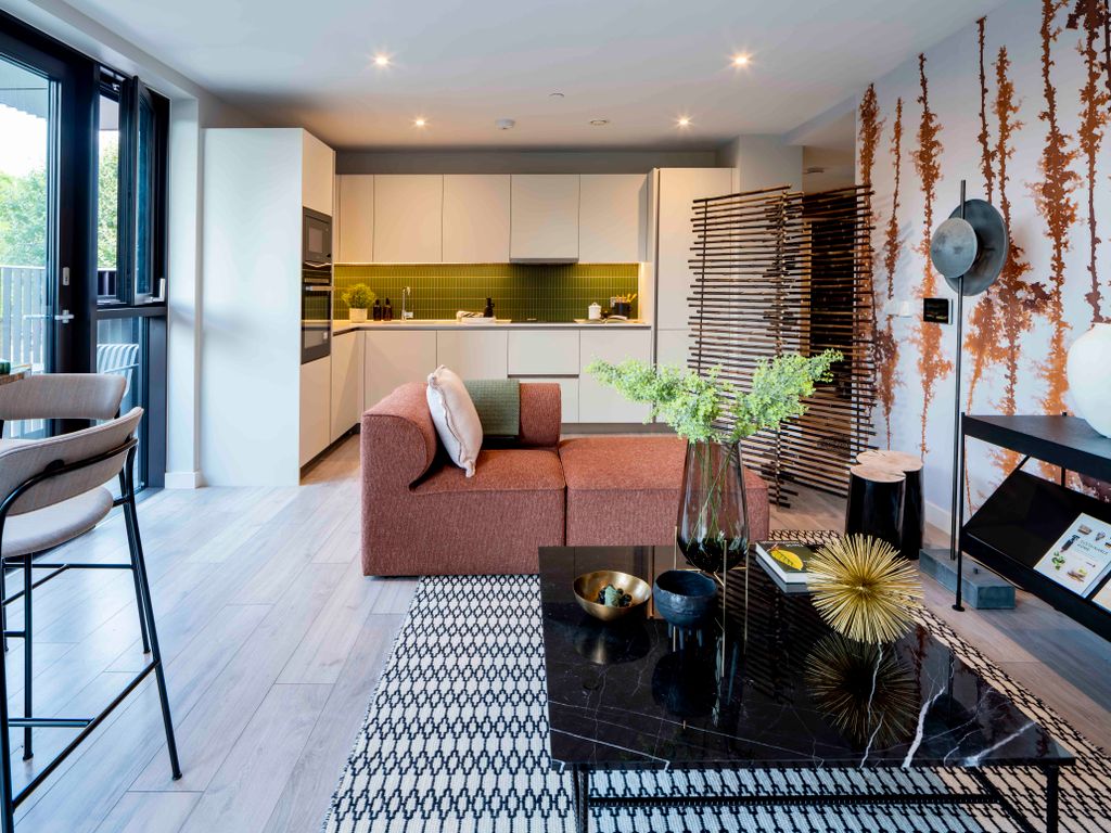 Property photo 1 of 17