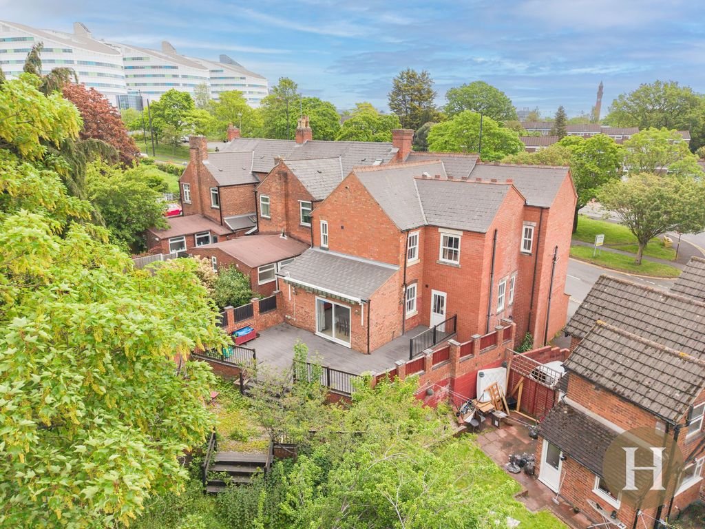 Property photo 3 of 29