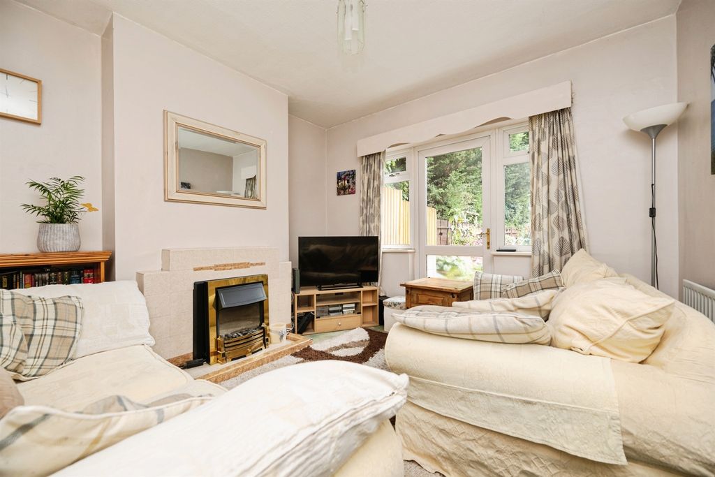 Property photo 3 of 15