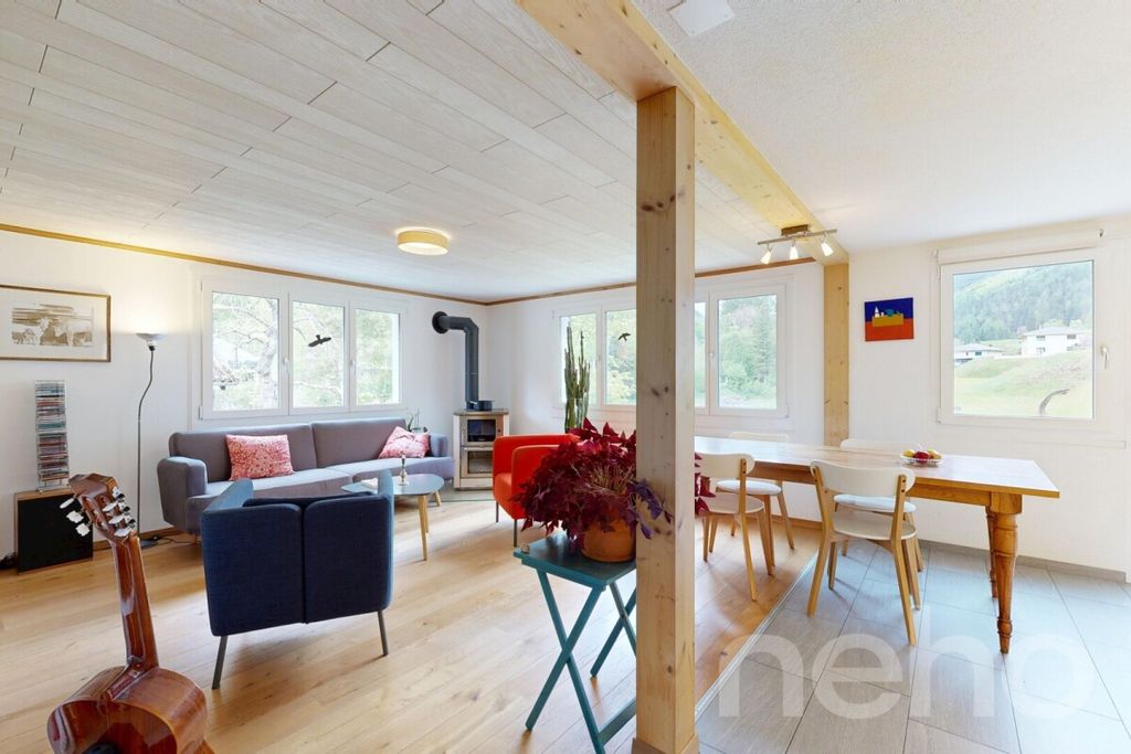 Property photo 3 of 12