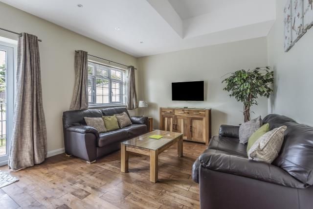 Property photo 3 of 5 Internal View