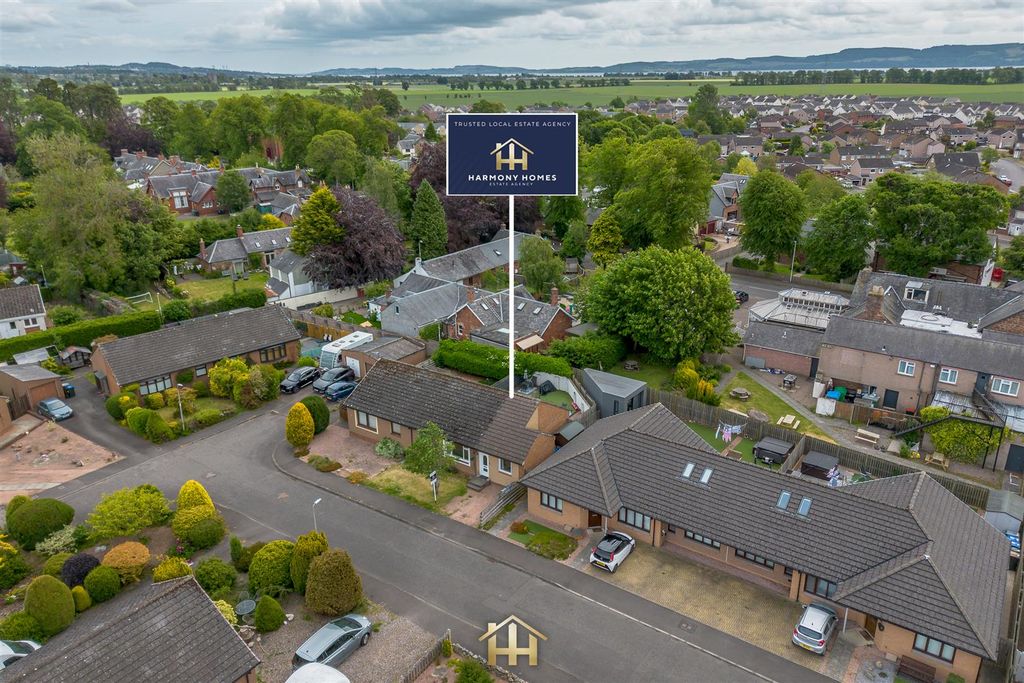 Property photo 1 of 21 20 Rossie Pk Dr Inchure Ph14 9Rt 030625 Edit (6 Of