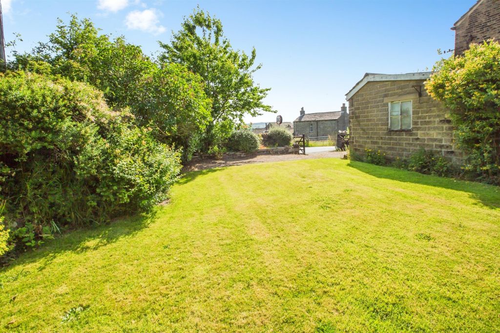 Property photo 3 of 31