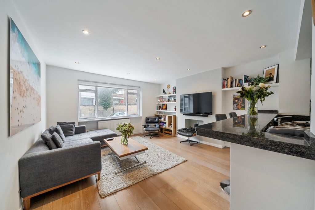 Property photo 1 of 12 4350730