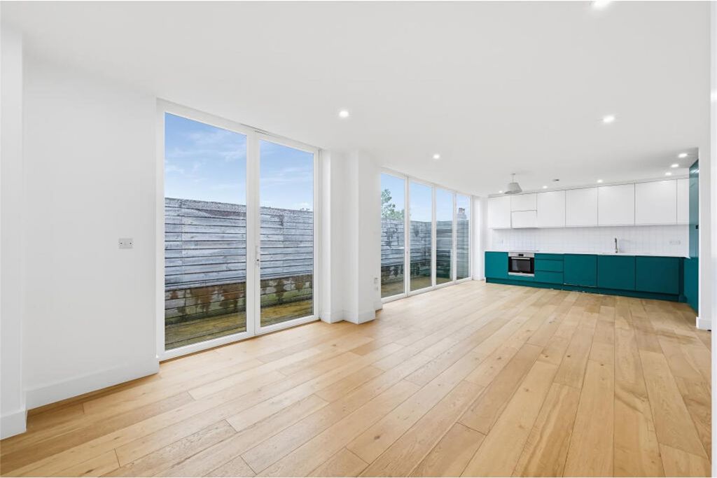 Property photo 1 of 8 1.Jpg