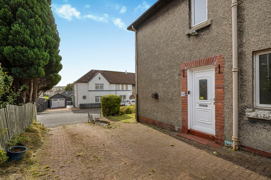 Property photo 3 of 18 003