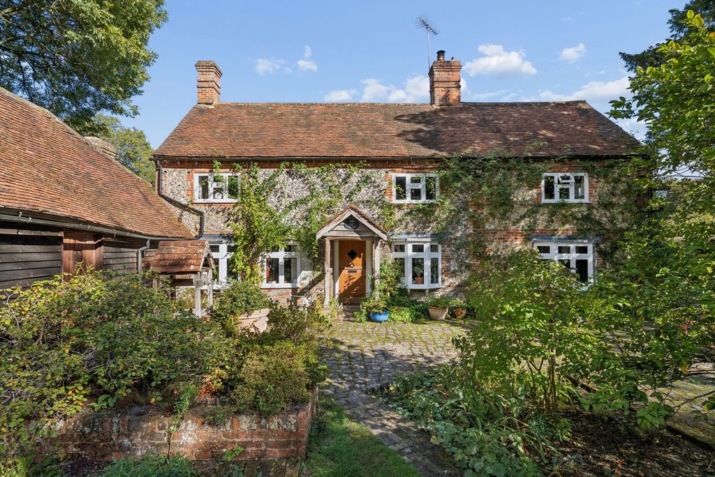 Property photo 1 of 37