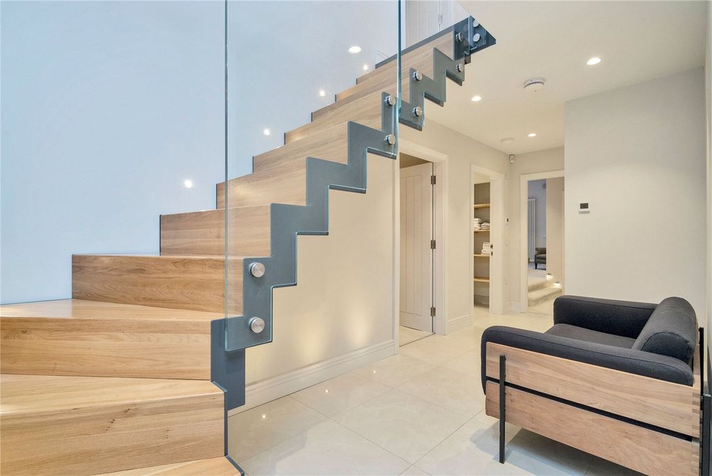 Additional image 4 of 3 bed mews for saleHill Street South Lane, New Town, Edinburgh EH2