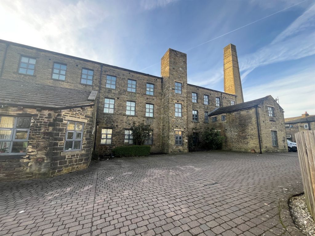 Property photo 1 of 1