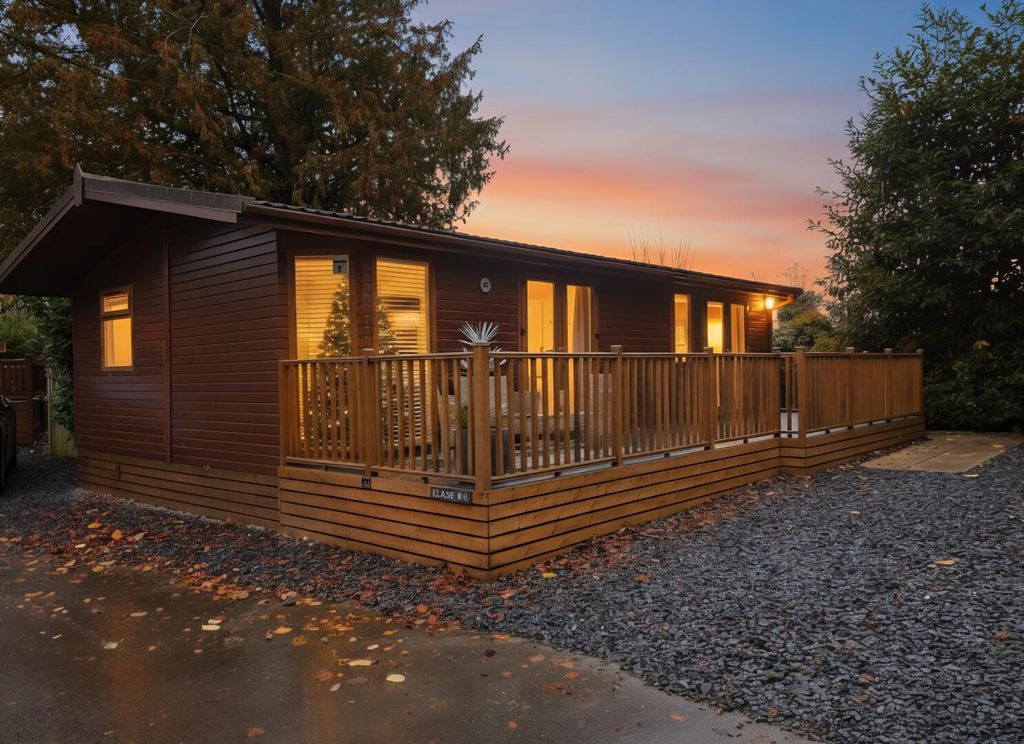 Property photo 1 of 10 Main Photo